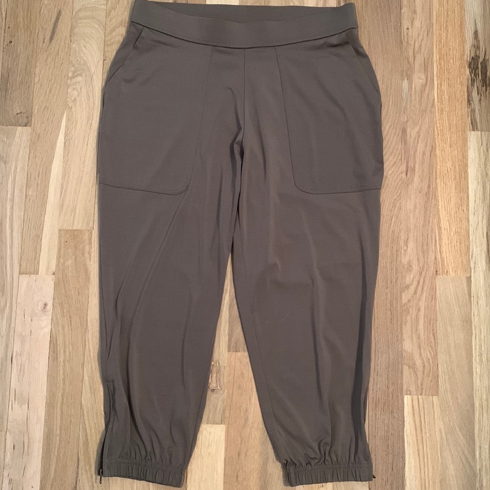 LISA Rinna Crop Cargo Capri Jogger Pants w/ Cinched Zipper Hem Brown Women’s SP